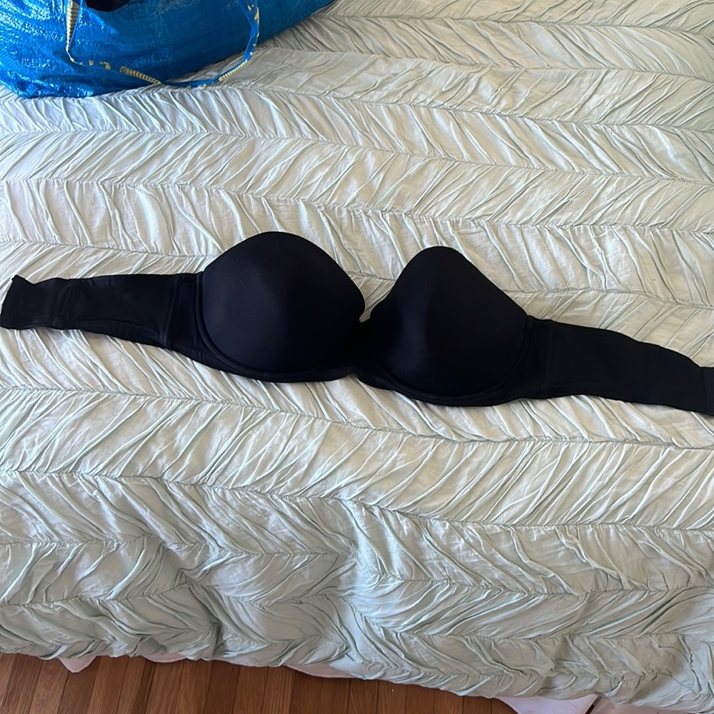 Wacoal Red Carpent Black Strapless Bra 42 DDD